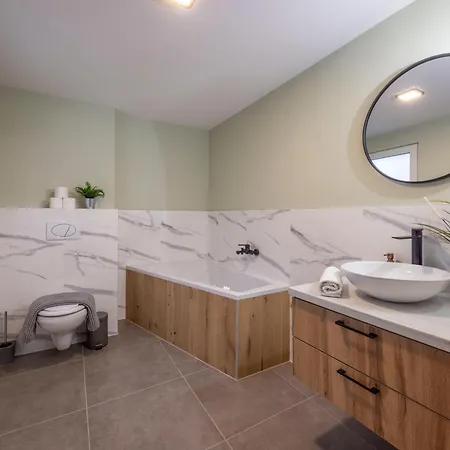 Exclusive Duplex With Balcony On Elisabeth St' Apartmán Budapešť
