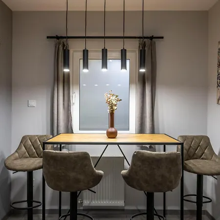 Exclusive Duplex With Balcony On Elisabeth St' Budapešť